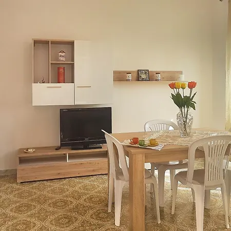 Lido Ariosto Apartment