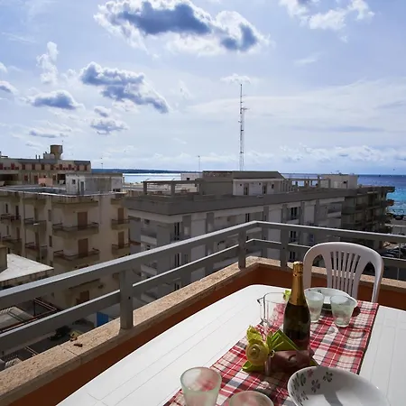 Lido Ariosto *